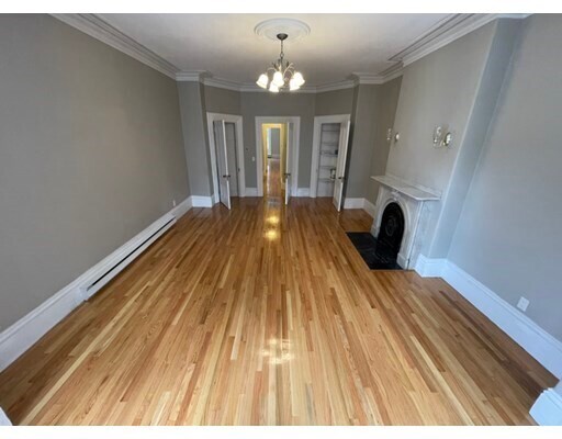 Building Photo - 30 Hancock St