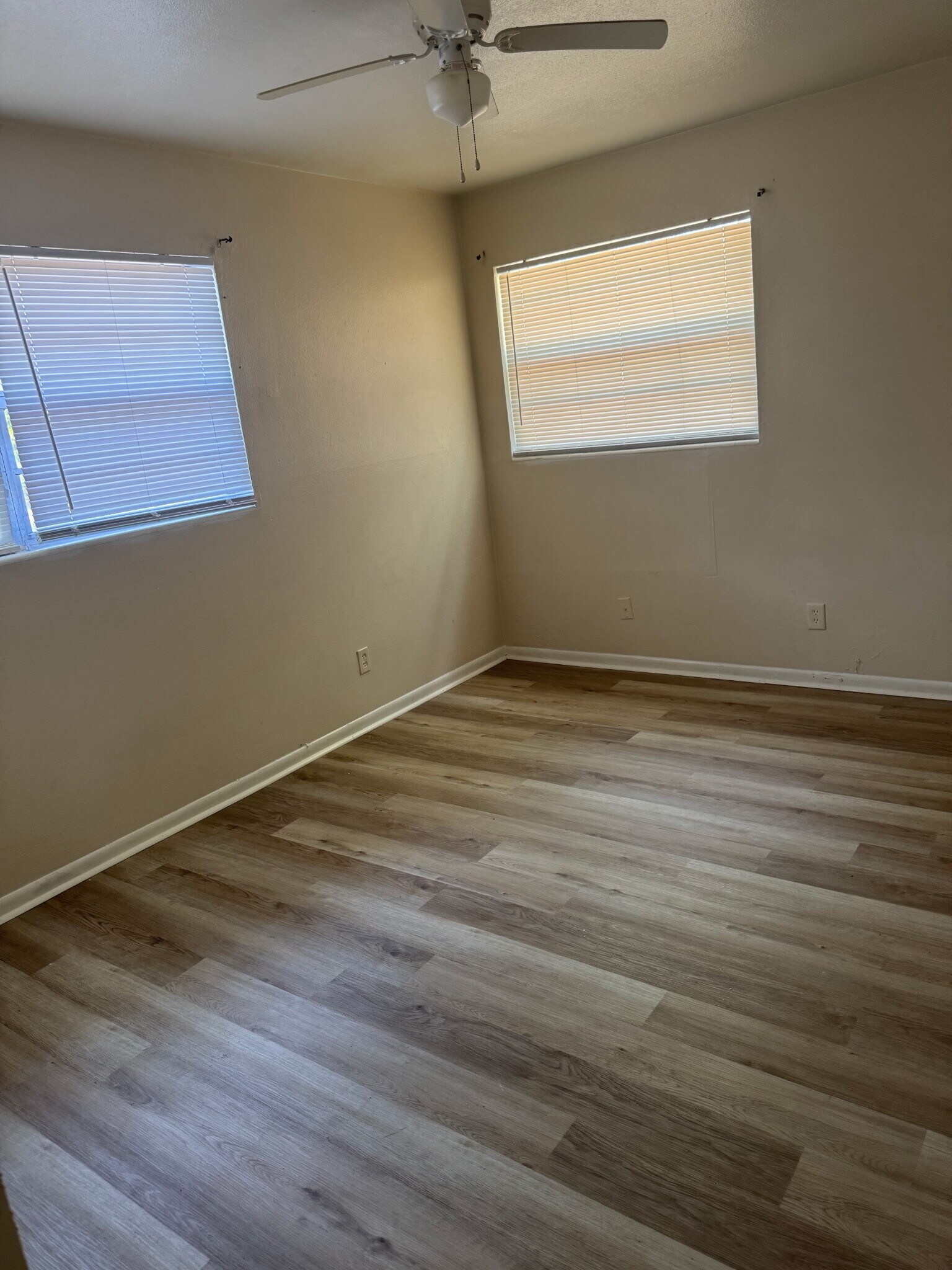 Building Photo - 4839 Rochdale Rd