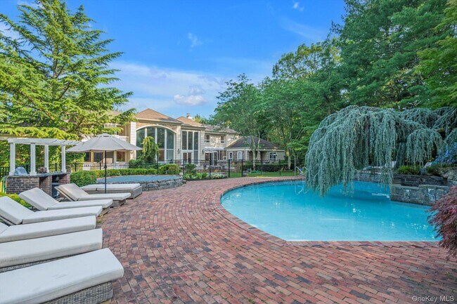 Building Photo - 55 Coves Run