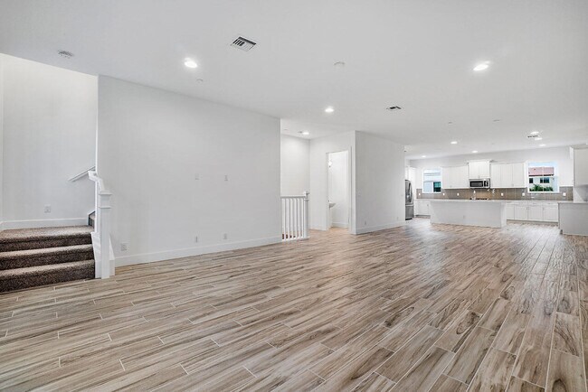 Building Photo - 4122 Faraday Wy