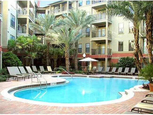 Building Photo - Beautiful 1/1 Pool View Condo x Rent @ Upt...
