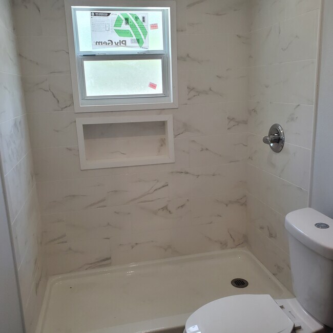 Building Photo - 1735 25th St S