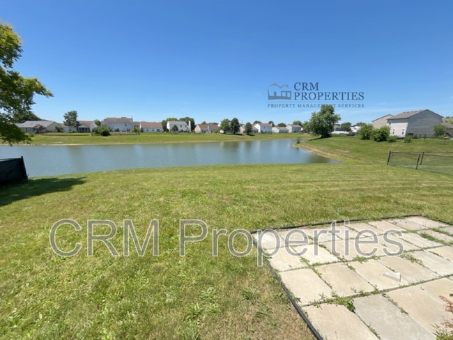 Building Photo - 7202 Parklake Cir