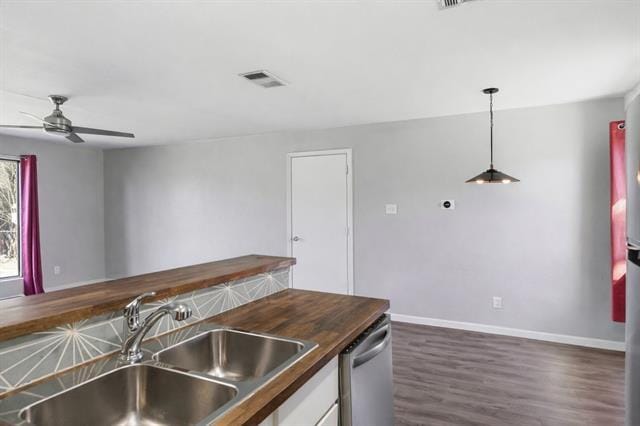 Building Photo - 5701 Claystone Cove