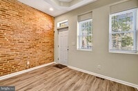 Building Photo - 2131 Jefferson St