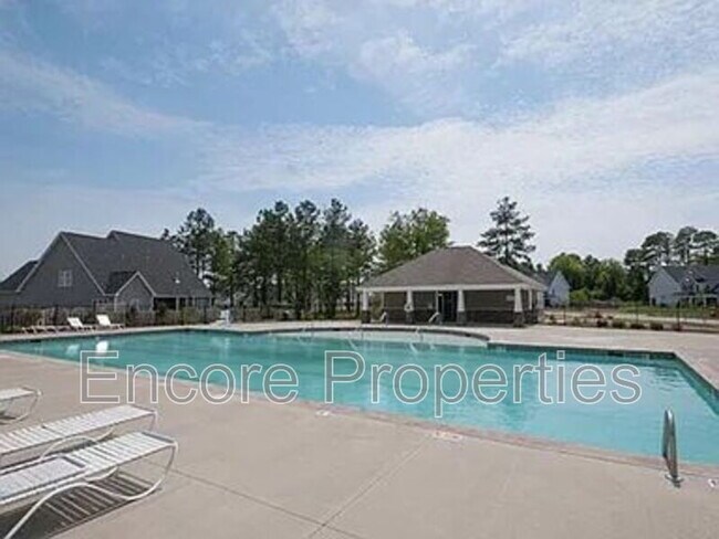 Building Photo - 108 Braxberry Way