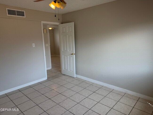 Building Photo - 10429 Persephone Dr