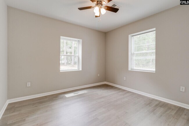 Building Photo - 6536 Shakespeare Rd