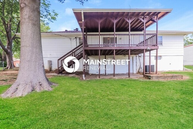 Building Photo - 3 Bedroom Pet-Friendly Home in PLEASANT HILL, MO with Main Street Renewal