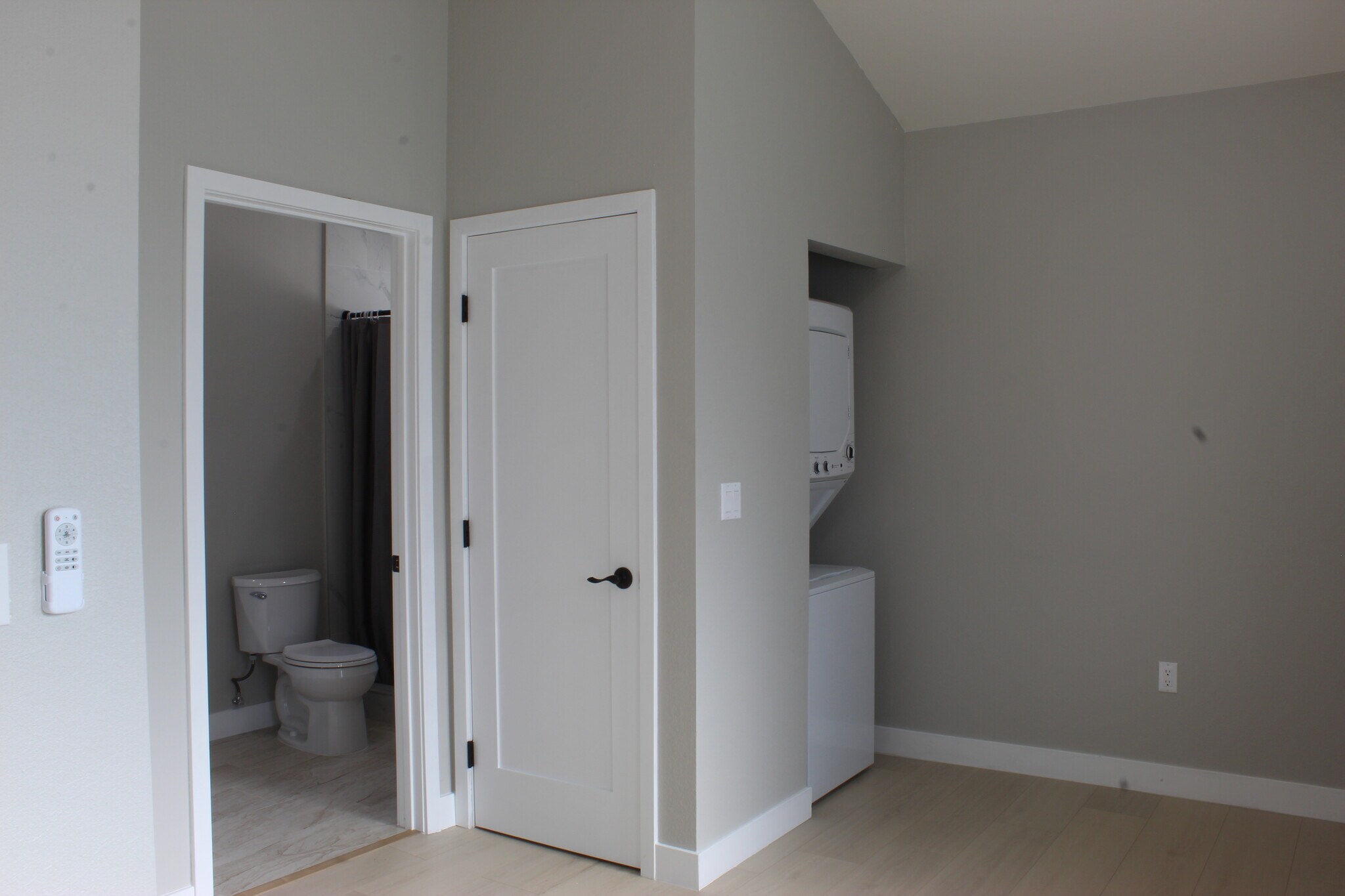 Building Photo - 20803 Bassett St