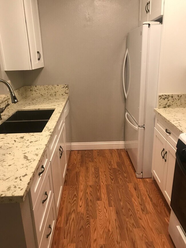 Building Photo - 15313 Santa Gertrudes Ave