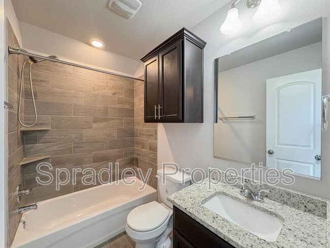 Building Photo - 1131 Kiskadee Branch Dr