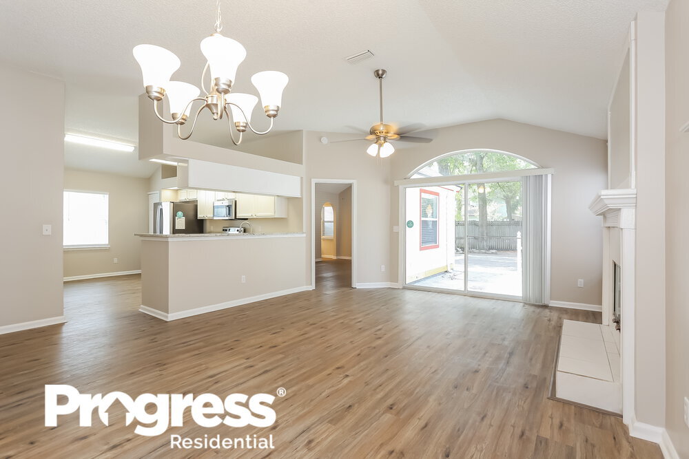 Building Photo - 1156 Radis Pl