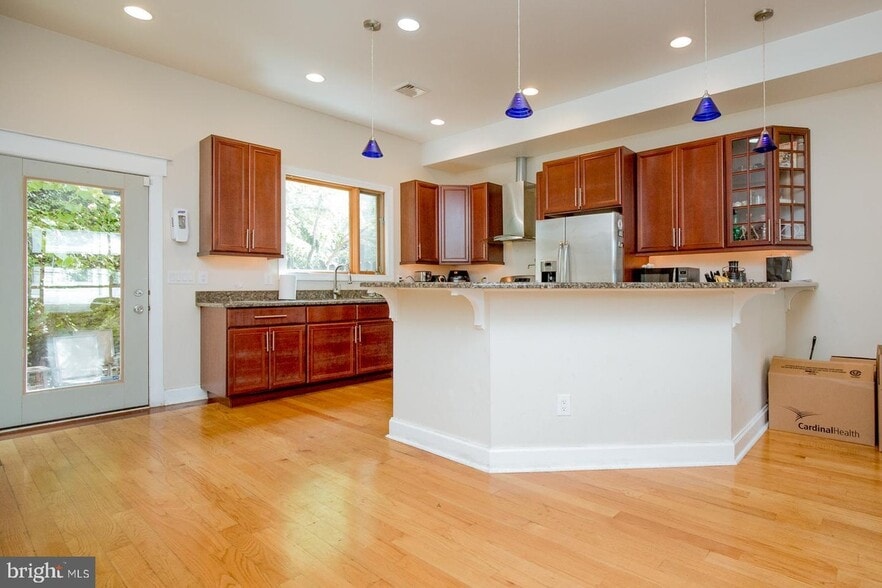 Building Photo - 4513 Silverwood St