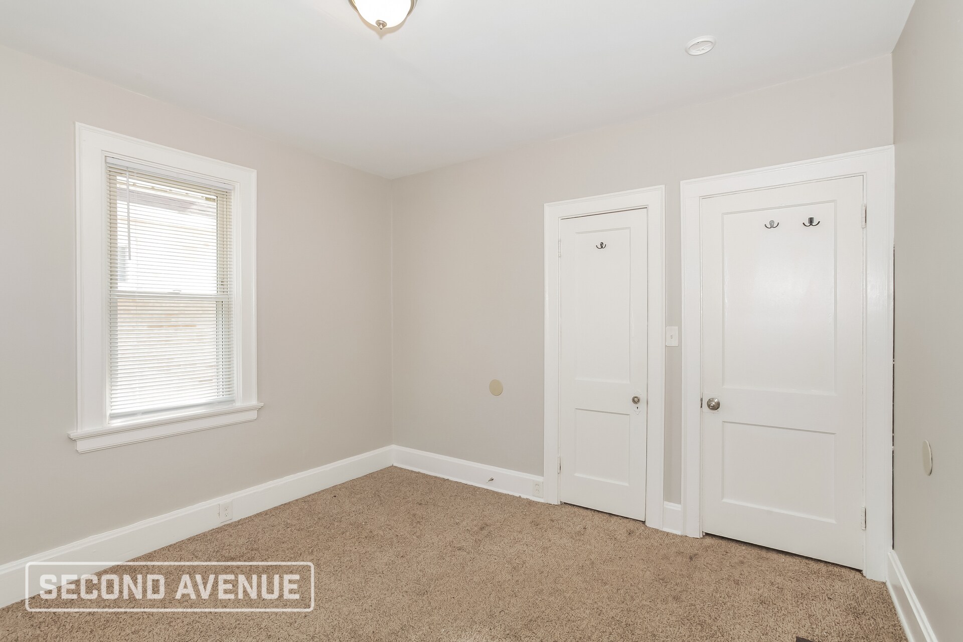 Building Photo - 3121 Cavanaugh Ave