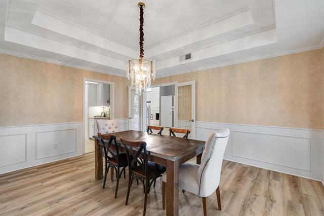 Building Photo - 14773 Bedivere Ct