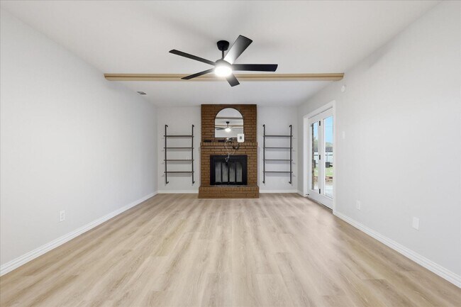 Building Photo - 5719 Enchanted Ln