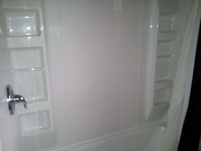 Building Photo - 1016 Christopher St