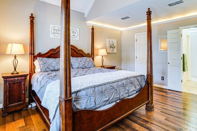 Building Photo - 3601 Medford Ct