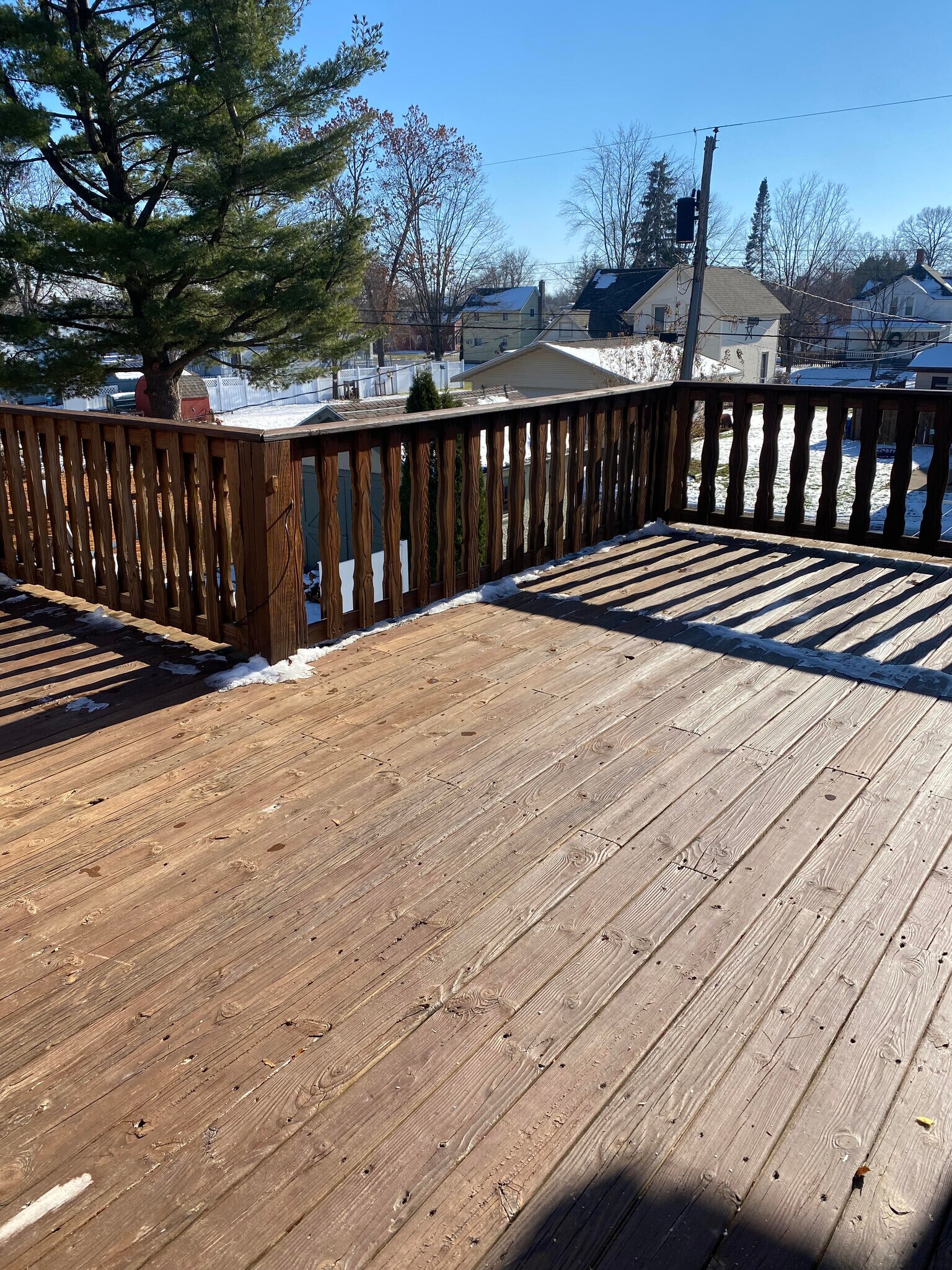 Building Photo - 321 Macomber St