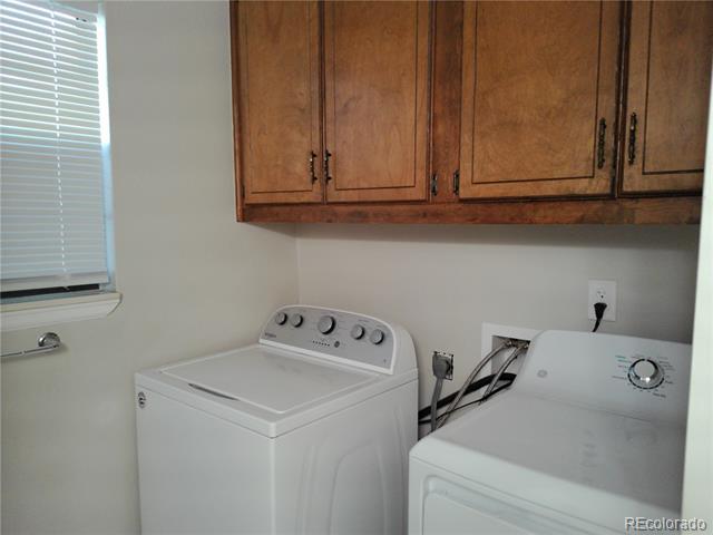 Building Photo - 5030 Montebello Pl