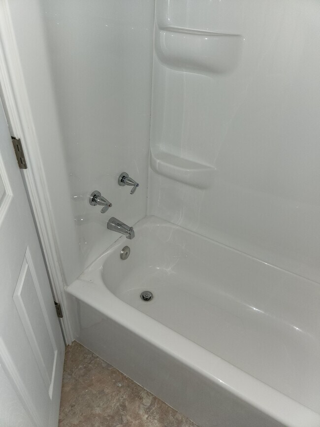 Building Photo - 108 Owens Cir