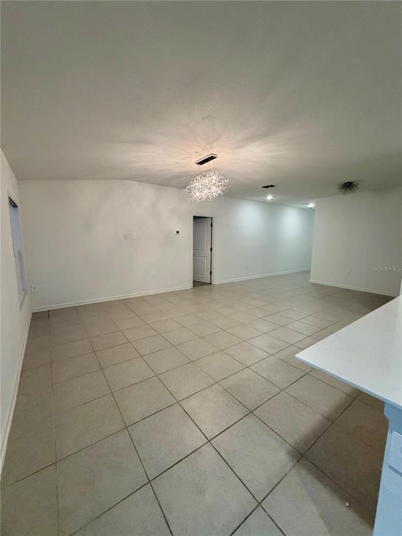Building Photo - 2704 Pioneer Trl