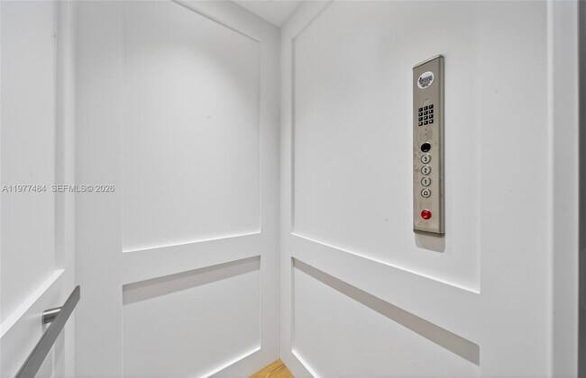 Building Photo - 146 Mockingbird Rd