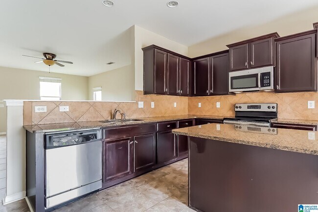 Building Photo - 5816 Cheshire Cove Trail