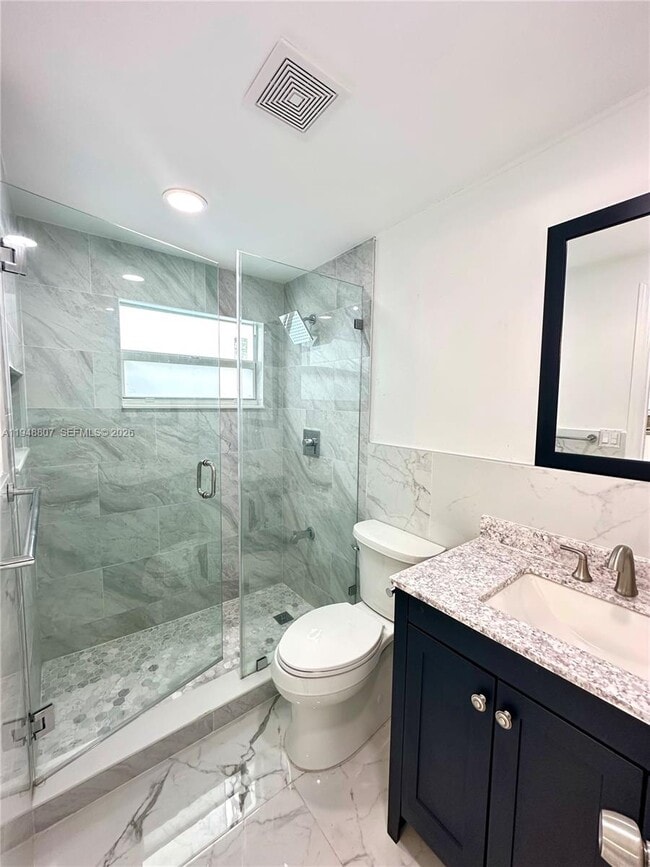 Building Photo - 2710 N 72nd Ave