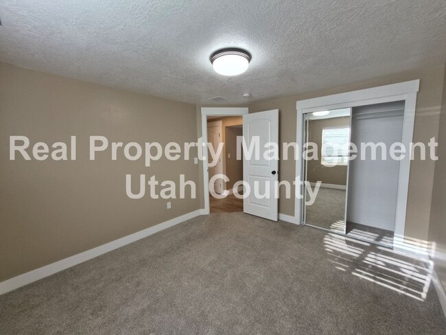 Building Photo - 1624 S 210 W