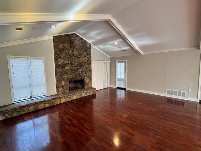 Building Photo - 2302 Hawksmoor Pl