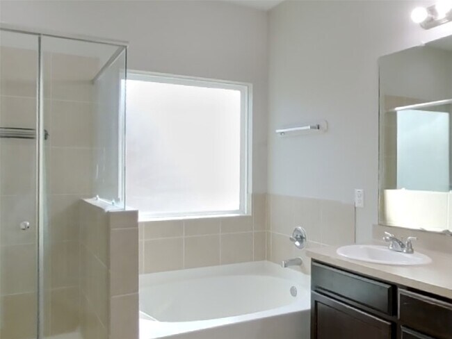 Building Photo - 2823 Arica Ln