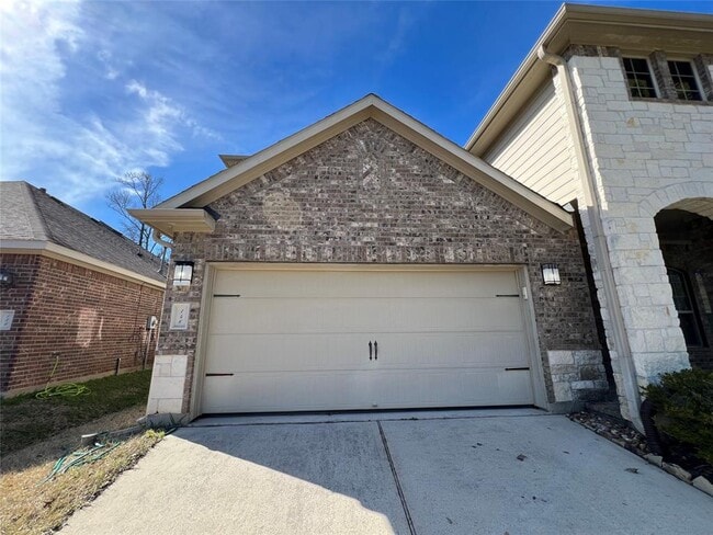 Building Photo - 146 Black Swan Pl