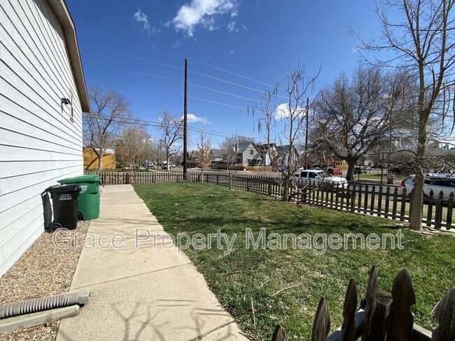 Building Photo - 1888 E 28th Ave