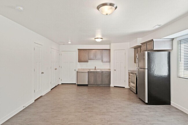 Kitchen - Herriman Townhomes - FC