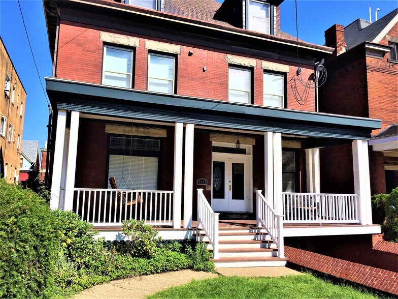 5931 Walnut Street, Shady Side 15232 - 5931 Walnut St