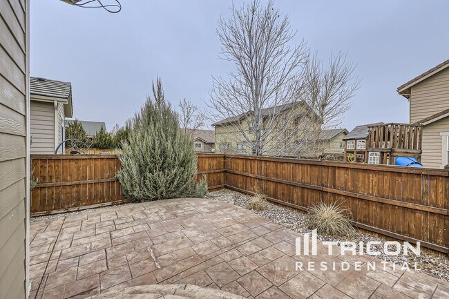 Building Photo - 15577 East 115th Place