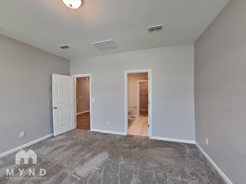 Building Photo - 3372 Belterra Pt Dr