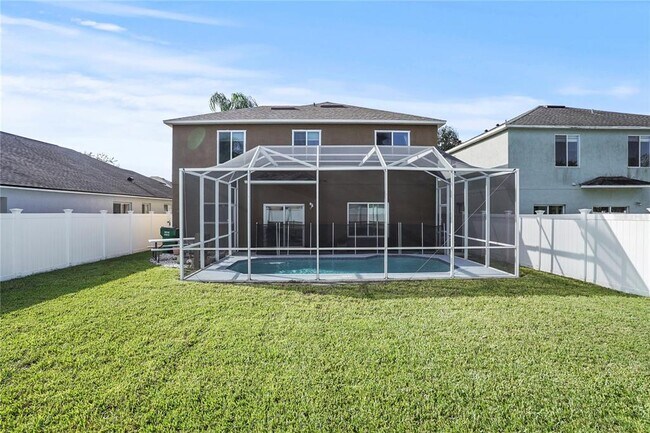 Building Photo - 25725 Aldus Dr