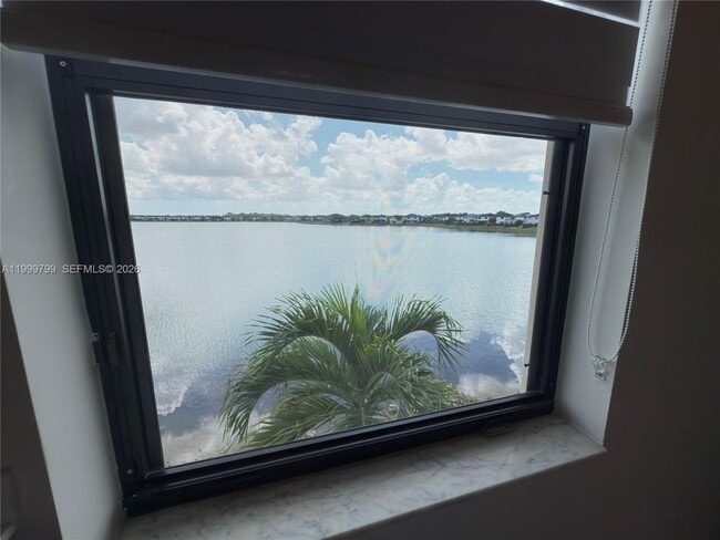 Building Photo - 15955 NW 91st Ct