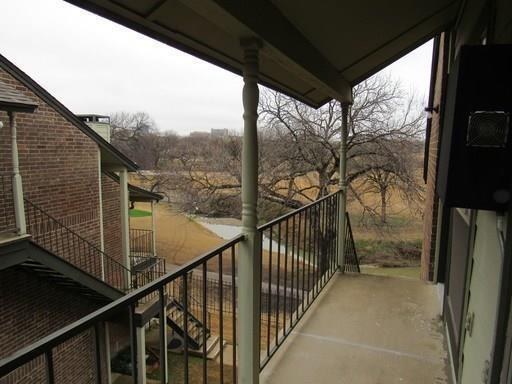 Building Photo - 5981 Arapaho Rd