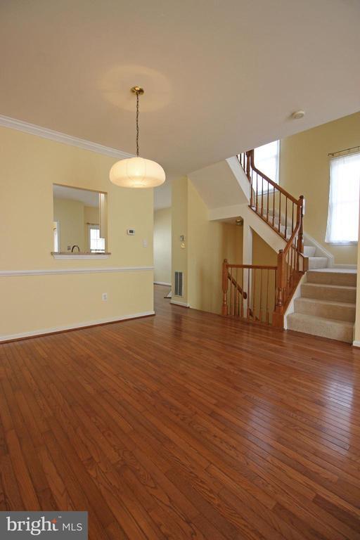 Building Photo - 11799 Valley Ridge Cir