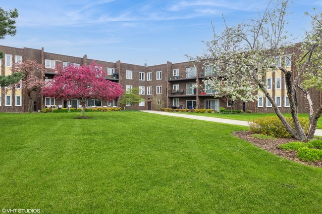 Building Photo - 1525 Sander Ct