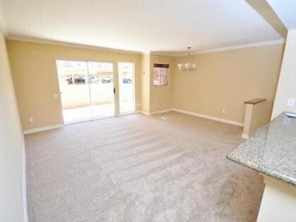 Building Photo - 15353 Maturin Dr