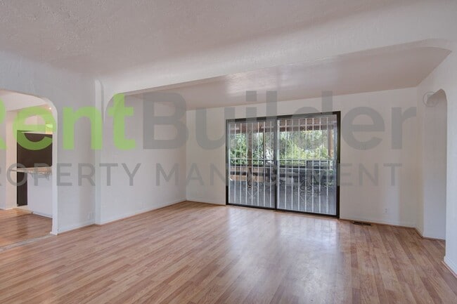 Building Photo - SCHEDULE YOUR SHOWING TODAY