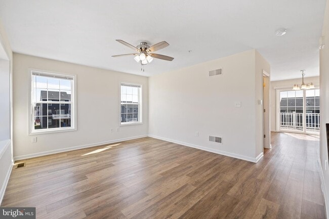 Building Photo - 780 Rising Sun Ln