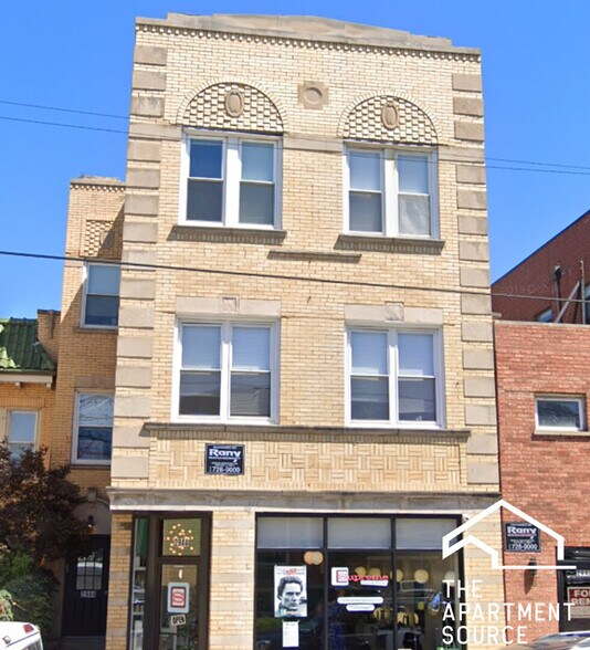 Building Photo - 2945 W Rosemont Ave