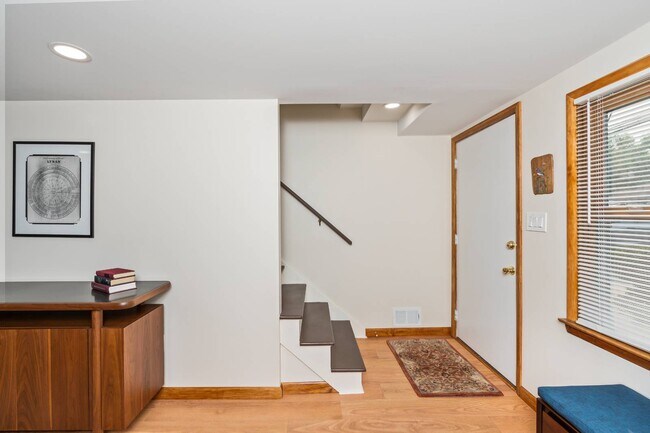 Building Photo - 80 Wertman Ln