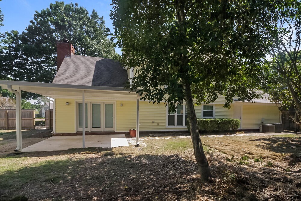 Building Photo - 795 Carianne Cove